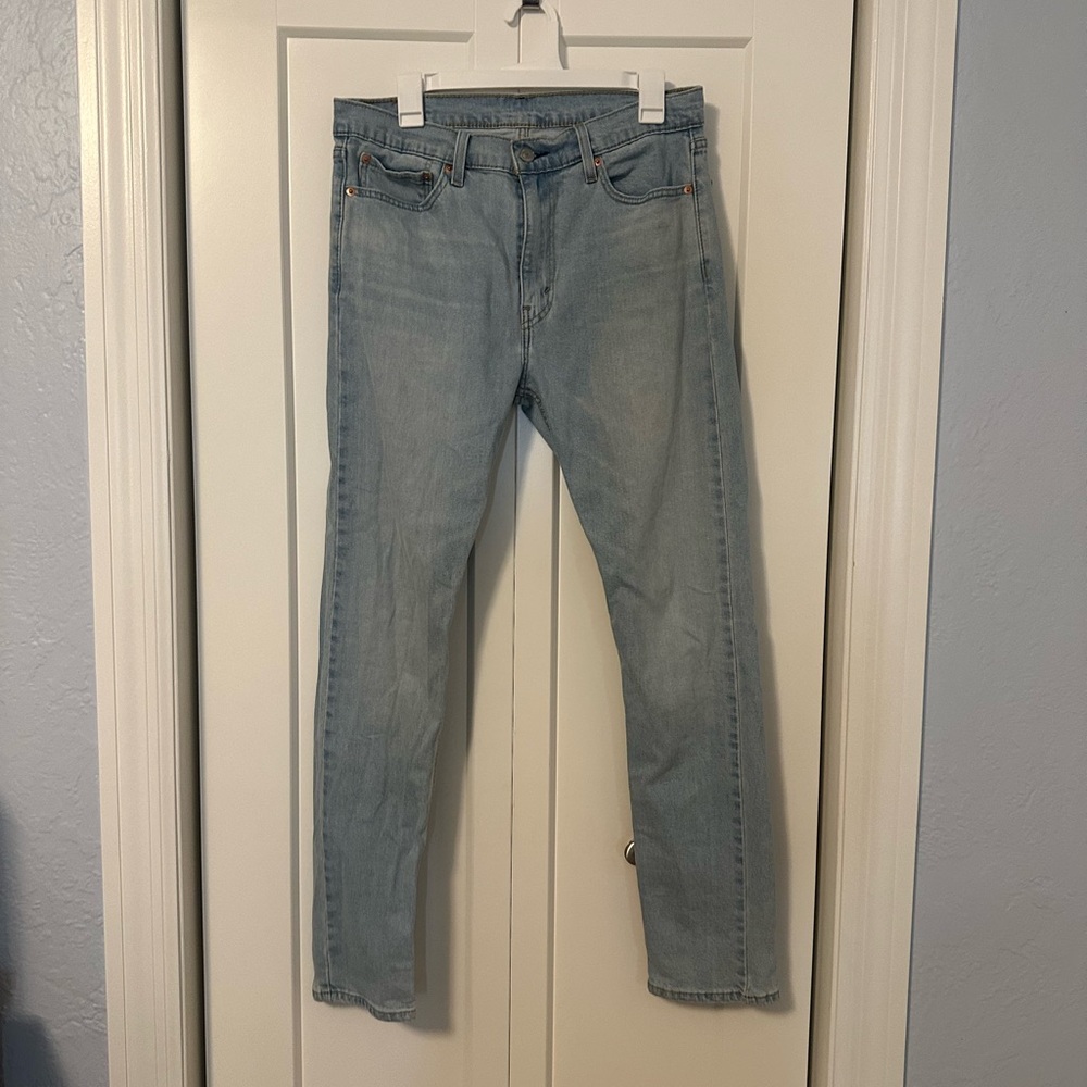Levi's Men's Sky Blue Straight Jeans